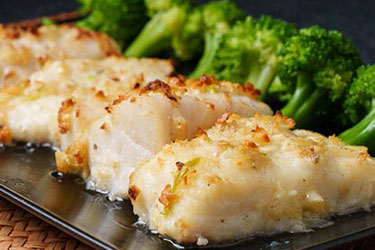 ماهی سفید کبابی با کلم بروکلی بخارپز(شام)