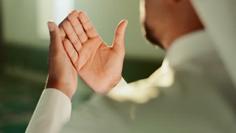 شرایط قبول دعا از منظر علماء و بزرگان اهل سنت | majazist.com