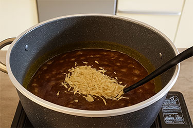 مرحله هشتم برای پخت مسقطی